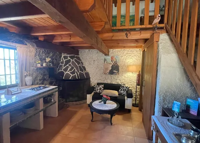 Mi Valle Rural * Casas del Castañar